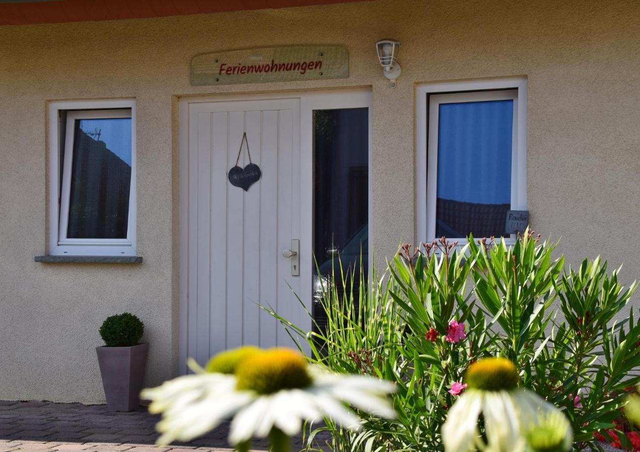 Ferienwohnung Auf Dem Dorf, Kuelsheim Exterior foto